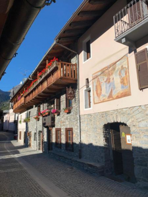 TROIS COURONNES B&B di Charme Appartamenti ad uso turistico VDA La Salle La Salle
